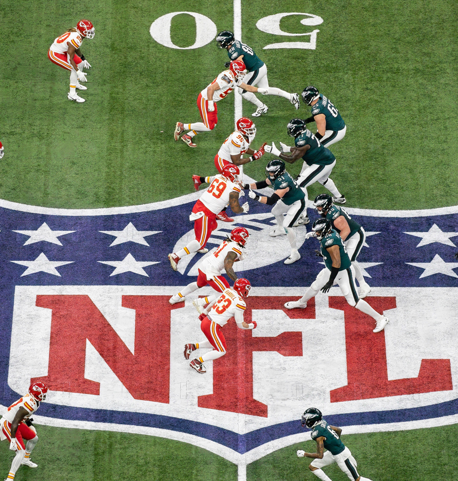 ew Orleans, Louisiana, USA. 9th February, 2025. Philadelphia Eagles quarterback Jalen Hurts (1) takes a snap during the first half of Super Bowl LIX at the Superdome in New Orleans, Louisiana.